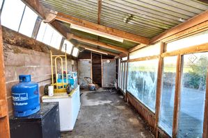 Photo 16- click for photo gallery